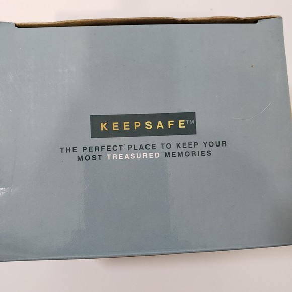 NEW Keepsafe Four Photo Frame Coasters, 2 x 3 Photos - Picture 4 of 5